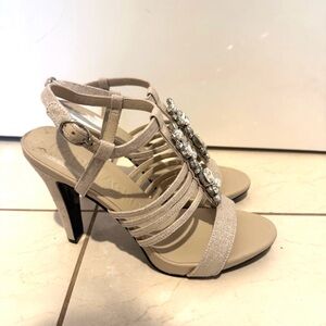 Karl Lagerfeld Beige Strappy Heels with Embellishments size 8 NEW